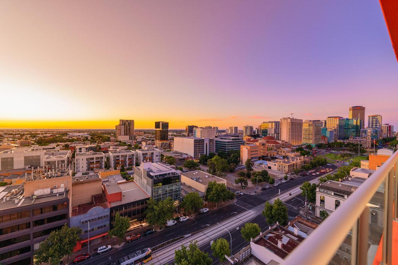 Toms Court Hotel Adelaide Exterior foto